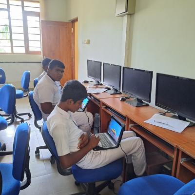 425316566 807813804695385 3551045877364044000 N